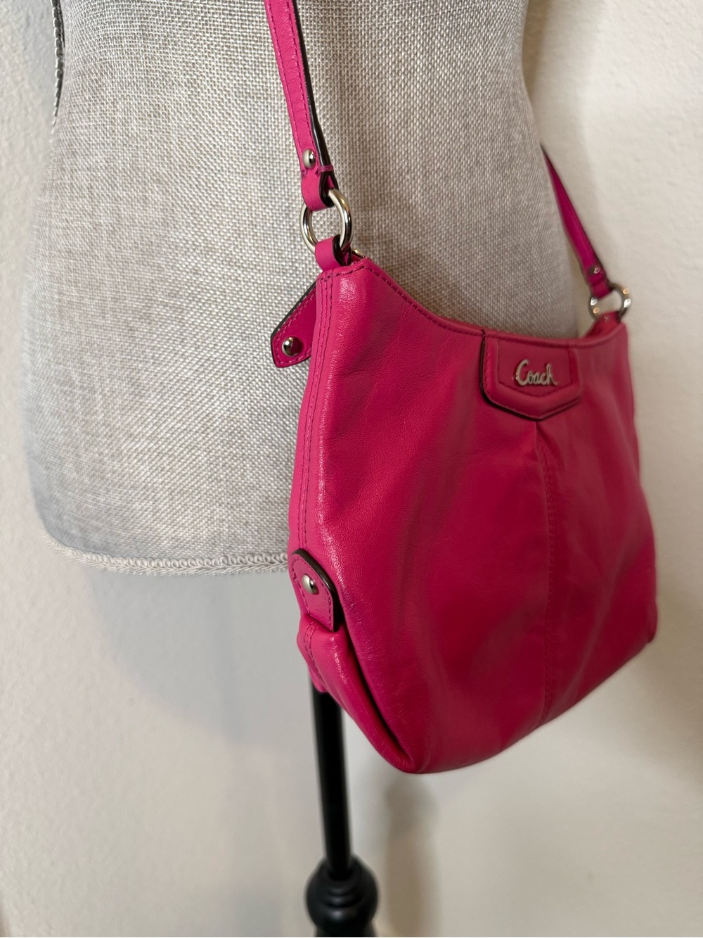 Coach Hot Pink Leather Crossbody Bag - Picture 2 of 16